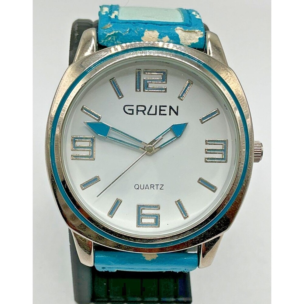 Men's BLUE VINTAGE GRUEN Watch WORKS, NEEDS BATTERY AND STRAPS